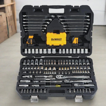 DEWALT 168PC MECHANICS TOOLS SET